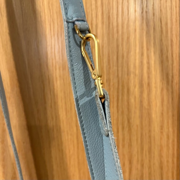 Hammitt Tony Light Blue Crossbody Bag with Gold Details - Picture 6 of 9